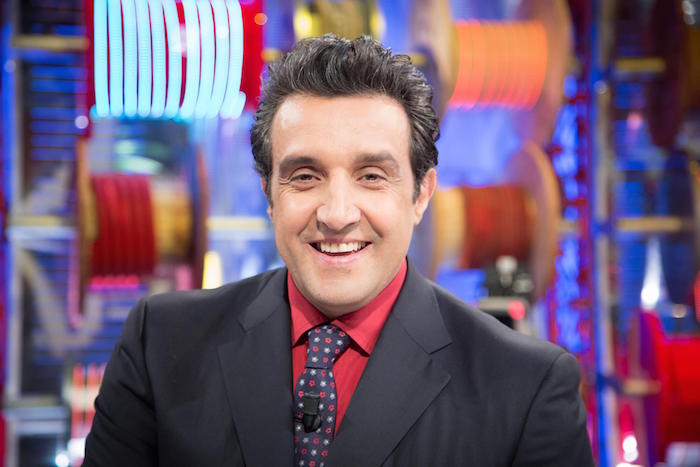 SPECIALE AFFARI TUOI AL SABATO SERA. RAI 1 BATTE NUOVAMENTE IN RITIRATA CONTRO C’E’ POSTA PER TE