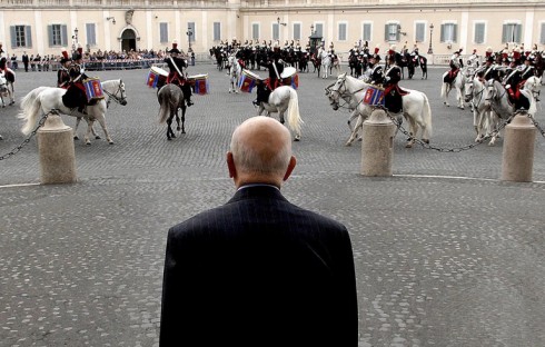 NAPOLITANO LASCIA: LA PRESIDENZA DELLA REPUBBLICA NEI NOVE MESSAGGI DI FINE ANNO, TRA CRISI ECONOMICA, APPELLI E TANTA RETORICA