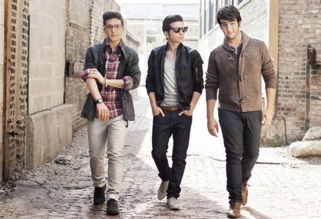 DM LIVE24: 20 GENNAIO 2015. SANREMO 2015: SI SCOMMETTE SULLA VITTORIA DE IL VOLO – ANCHE L’AIART CONTRO FORTE FORTE FORTE – UNA FAMIGLIA… QUASI PERFETTA SU LA5