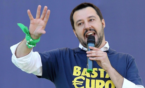 MATTEO SALVINI CANTA IL CIELO IN UNA STANZA SU RAI3 (VIDEO). TRAVAGLIO: NON C’E’ LIMITE AL PEGGIO