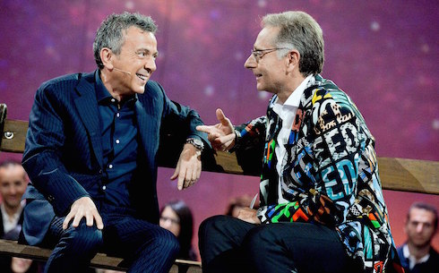 ASCOLTI TV DI LUNEDI 19 GENNAIO 2015: DOMINA PUR CALANDO SCHERZI A PARTE (24.53%), CHE DIO CI AIUTI AL 14.3%