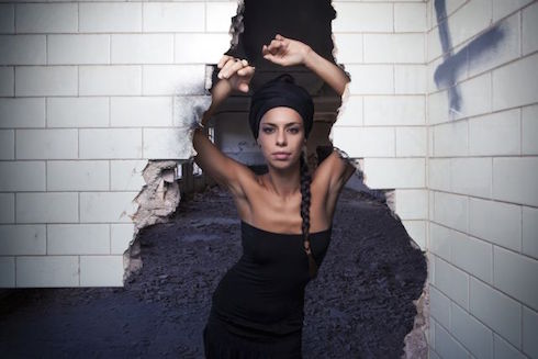 SANREMO 2015, TESTI CANZONI: AMARA – CREDO