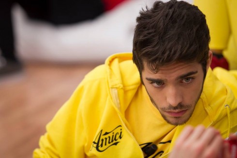 AMICI 14 – SPECIALE DEL 2 FEBBRAIO 2015 IN DIRETTA: ESTEBAN, CRISTIAN E GABRIELE RESTANO NELLA SCUOLA. FRANCESCA PRIMA CANDIDATA AL SERALE