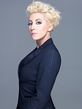 SANREMO 2015, TESTI CANZONI: MALIKA AYANE – ADESSO E QUI (NOSTALGICO PRESENTE)