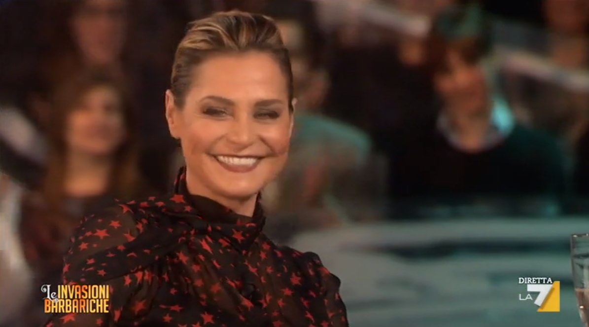 SIMONA VENTURA A LE INVASIONI: “CI SONO BLATTE CHE TI SUCCHIANO LO SPORCO PER FINIRE SUI GIORNALI”. “SEMBRA CHE TUTTI SAPPIANO FARE QUELLO CHE FACCIO IO, NON E’ COSI'”