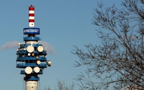 BERLUSCONI VENDE IL 7,79% DI MEDIASET. INCASSO PREVISTO: 377 MILIONI
