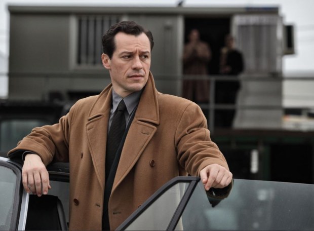 ASCOLTI SATELLITE DI MARTEDI 24 MARZO 2015: 1992 PARTE CON 670.000 SPETTATORI