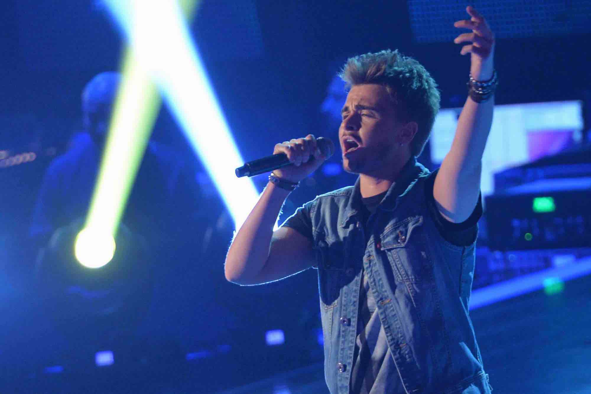 DANIEL PETRARULO, IL TRANS DI THE VOICE 3 CHE CONQUISTA TUTTI I QUATTRO COACH