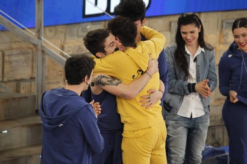 AMICI 2015 – PUNTATA 28 MARZO: VIRGINIA E MICHELE NELLA SQUADRA BLU, SHAILA NEI BIANCHI. FUORI SILVIA, SIMONE E MATTIA