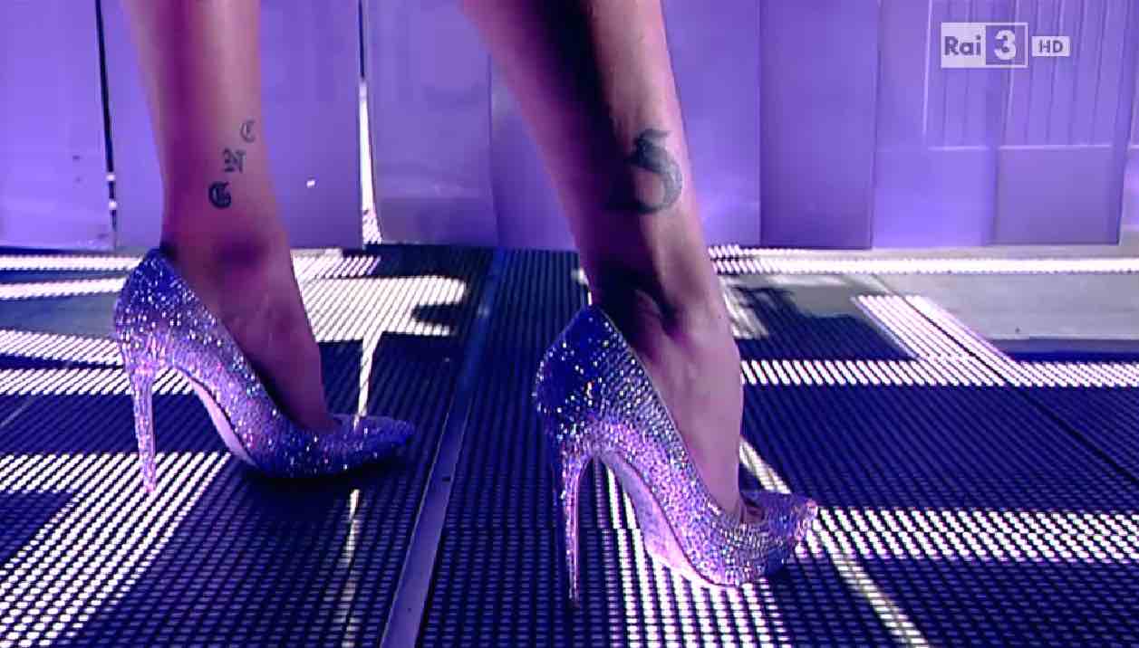 DM LIVE24: 23 MARZO 2015. SIMONA VENTURA ANNUNCIA: IL CONTADINO CERCA MOGLIE DAL 14 APRILE SU FOXLIFE – VICTORIA CABELLO RIMORCHIATA (VIDEO)