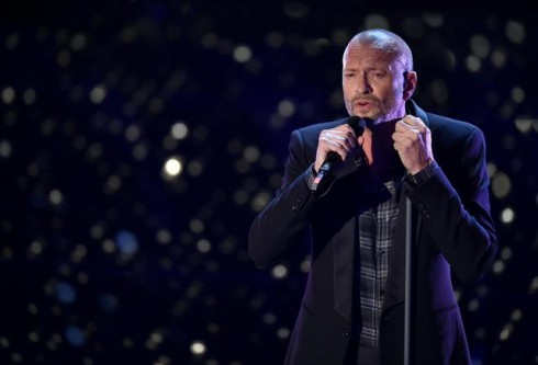 AMICI 2015: BIAGIO ANTONACCI QUARTO GIUDICE ALLA PRIMA PUNTATA DEL SERALE