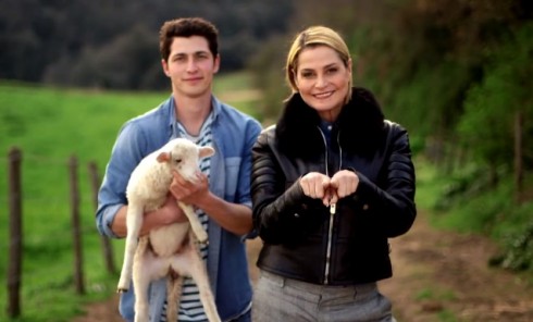 IL CONTADINO CERCA MOGLIE – I PROTAGONISTI: SIMONA VENTURA PRESENTA GLI OTTO CONTADINI