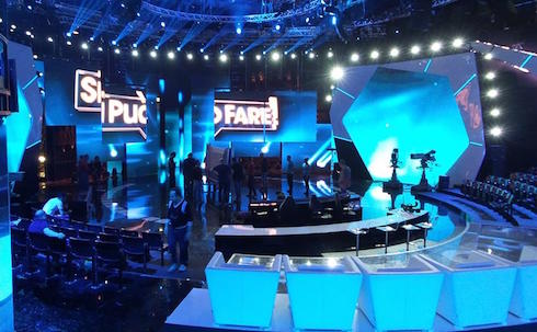 ASCOLTI TV DI LUNEDI 20 APRILE 2015: VINCE SQUADRA MOBILE (18.06%), NON MIGLIORA SI PUO’ FARE (15.89%). DISASTRO ABOUT LOVE (2.94%)