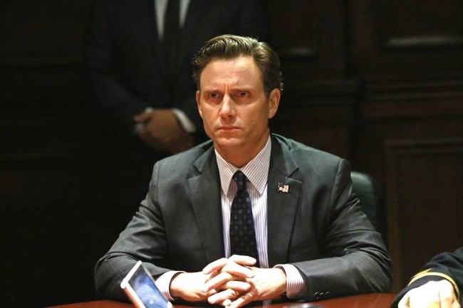 ASCOLTI SATELLITE DI VENERDI 17 APRILE 2015: IN 162.679 PER SCANDAL