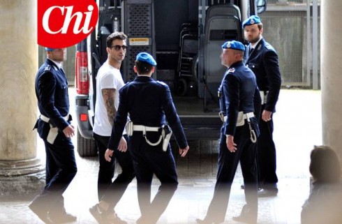DM LIVE24: 21 MAGGIO 2015. PRIME IMMAGINI DI CORONA DAL CARCERE – DISCOVERY ACQUISISCE I DIRITTI PER L’ITALIA DI TRADE UP