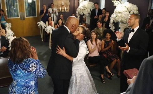 ASCOLTI SKY | LUNEDI 29 GIUGNO 2015: IN 339.155 PER SALUTARE GREY’S ANATOMY 11