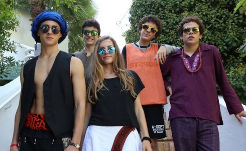 I BRACCIALETTI ROSSI GIRANO L’ITALIA PER IL SOCIALE, MA A FINE LUGLIO SI TORNA SUL SET (ANTICIPAZIONI)