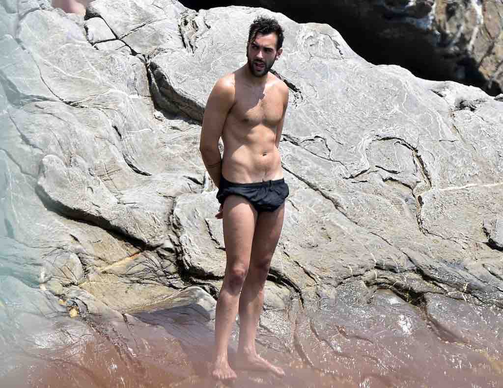 COCA COLA SUMMER FESTIVAL 2015: MARCO MENGONI OSPITE DELLA SECONDA PUNTATA. PERCHE’ NON E’ IN GARA?