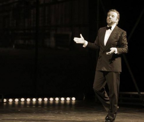 CHRISTIAN DE SICA SBOTTA: LA PAGA CHE PRENDERO’ A CANALE 5 E’ INFERIORE A QUELLA DI TALE E QUALE