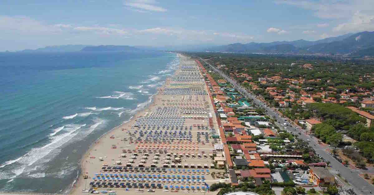 FORTE DEI RUSSI: SFARZO E LUSSO IN VERSILIA ALLA CONQUISTA DEI TURISTI SOVIETICI (E DEI LORO PORTAFOGLI)