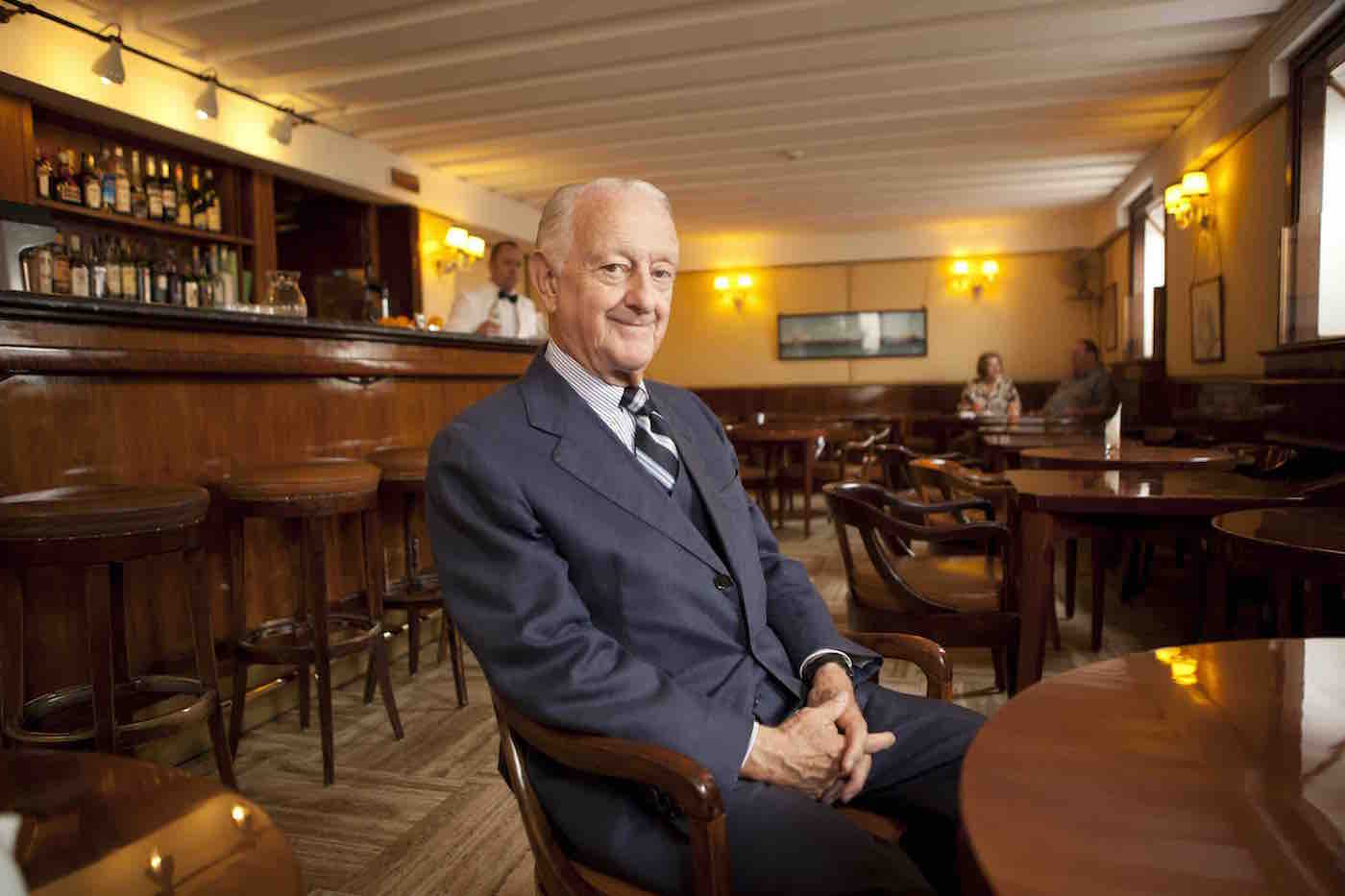 HARRY’S BAR: LA STORIA DEL BAR-MONUMENTO NAZIONALE VENEZIANO IN UN DOCU SU CANALE 5