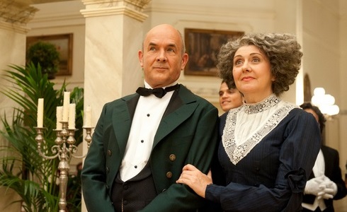 GRAND HOTEL: PIU’ CHE LA DOWNTON ABBEY, LA TEMPESTA D’AMORE ITALIANA