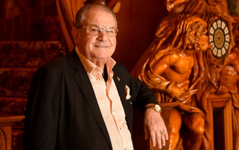 IL BOSS DELLE CERIMONIE INCONTRA NELLA TERZA STAGIONE IL BOSS DELLE TORTE BUDDY VALASTRO A NYC