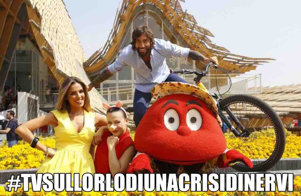 TV SULL’ORLO DI UNA CRISI DI NERVI: PAPERISSIMA SPRINT DALL’ANALISTA!