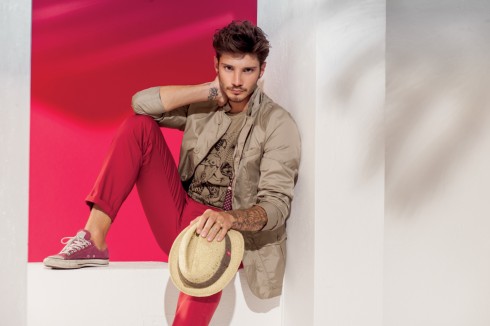 AMICI 2015: IL RITORNO DI STEFANO DE MARTINO. SARA’ SUPPORTER CON MARCELLO SACCHETTA