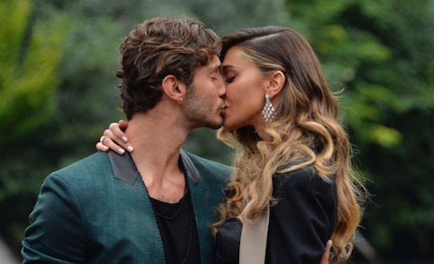 TU SI QUE VALES 2015: INCURSIONE DI STEFANO DE MARTINO