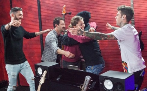 X FACTOR 9: I BRANI DELLA QUINTA PUNTATA LIVE. DOPPIA PERFORMANCE E DOPPIA ELIMINAZIONE