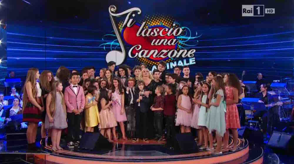 TV SULL’ORLO DI UNA CRISI DI NERVI: TI LASCIO UNA CANZONE DALL’ANALISTA