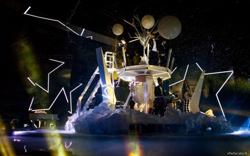 X FACTOR 9, QUINTA PUNTATA LIVE IN DIRETTA: ELIMINATI LEONARDO E I LANDLORD