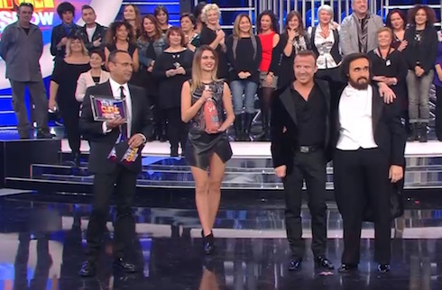 ASCOLTI TV | VENERDI 20 NOVEMBRE 2015. LA FINALE DI TALE E QUALE SFIORA I 6 MLN (24.52%), STABILE IL SEGRETO (16.12%). FLOP BALLARO’ (3.52%). L’ULTIMA DI BAKE OFF AL 6.2% (SU TUTTI I CANALI FREE DI DISCOVERY)