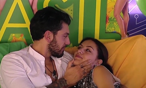 GRANDE FRATELLO 14: CHI E’ DESIREE POPPER, LA MODELLA CHE HA CONQUISTATO ALESSANDRO