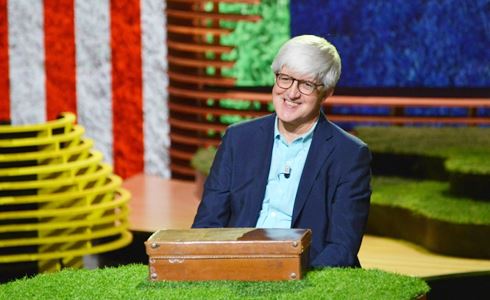 PROGRAMMI TV DI STASERA, LUNEDÌ 14 DICEMBRE 2015. SU RAI3 ULTIMO APPUNTAMENTO CON L’ERBA DEI VICINI