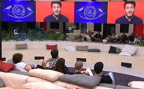 GRANDE FRATELLO 14: SIMONE CONTRO TUTTI. REBECCA HA INGANNATO IL PUBBLICO?