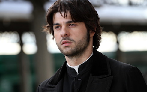 CAPODANNO CON GIGI D’ALESSIO: A BARI ANCHE NEK, THE KOLORS E IL PROTAGONISTA DE IL SEGRETO