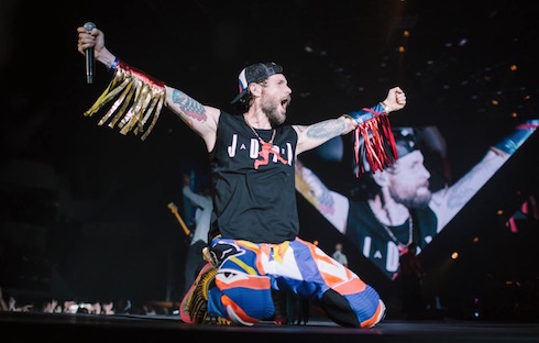 GLI IMMORTALI: ARRIVA IL “CIAO MA’ 2.0” FIRMATO JOVANOTTI