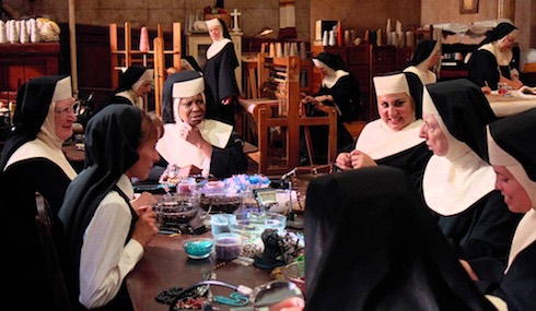 ASCOLTI TV | SABATO 5 DICEMBRE 2015. VINCE SISTER ACT (15.2%), LO SHOW DEI RECORD AL 12.78%. IN SECONDA SERATA FLOPPA LA PAUSINI (6.9%) MENTRE JOSEPHINE SU LA7 ARRIVA AL 4.9%