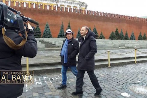 DALLA RUSSIA CON ALBANO: IN PRIMA SERATA BRUNO VESPA E IL CANTANTE NELLO SPECIALE PORTA A PORTA