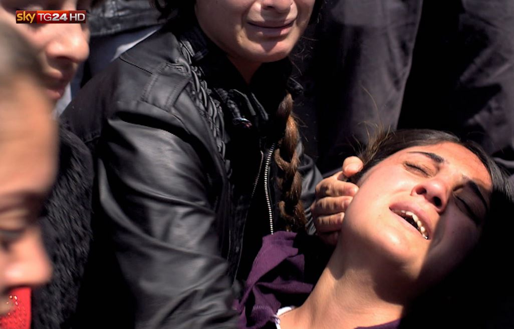 FUGA DALL’ISIS: SU SKYTG24 LA RETE CHE LIBERA LE SCHIAVE DEL CALIFFO