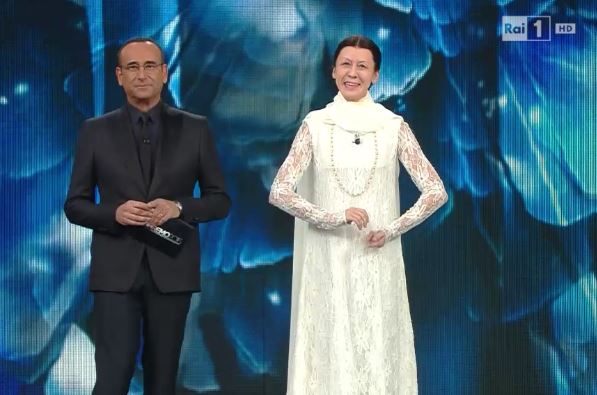 FESTIVAL DI SANREMO 2016: VIRGINIA RAFFAELE IMITA CARLA FRACCI