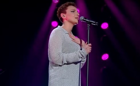 FESTIVAL DI SANREMO 2016: UNA DELLE CANTANTI IN GARA E’ INCINTA?