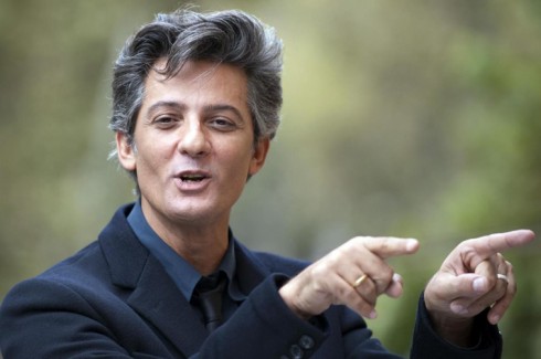 FIORELLO: “CI VEDIAMO SABATO A SANREMO. E NON DICO ALTRO”