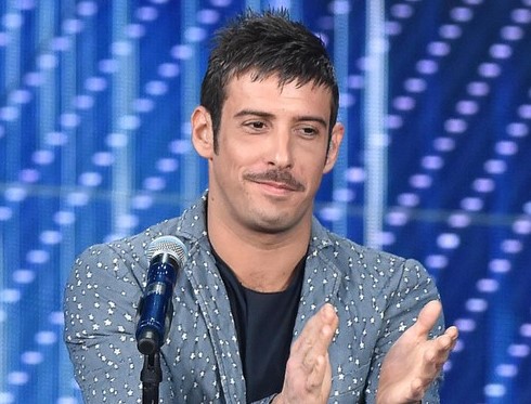 FESTIVAL DI SANREMO 2016, NUOVE PROPOSTE: IL VINCITORE E’ FRANCESCO GABBANI