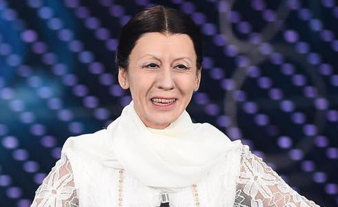 FESTIVAL DI SANREMO 2016: IL COMMENTO DI CARLA FRACCI ALL’IMITAZIONE DI VIRGINIA RAFFAELE