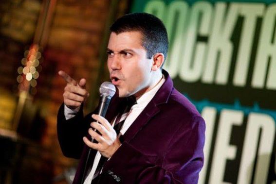 SANREMO 2016, IL PRE-FESTIVAL DI SAVERIO RAIMONDO. “FALLA NEL SISTEMA DI SICUREZZA: I CANTANTI RAGGIUNGERANNO COMUNQUE IL PALCO” (VIDEO)