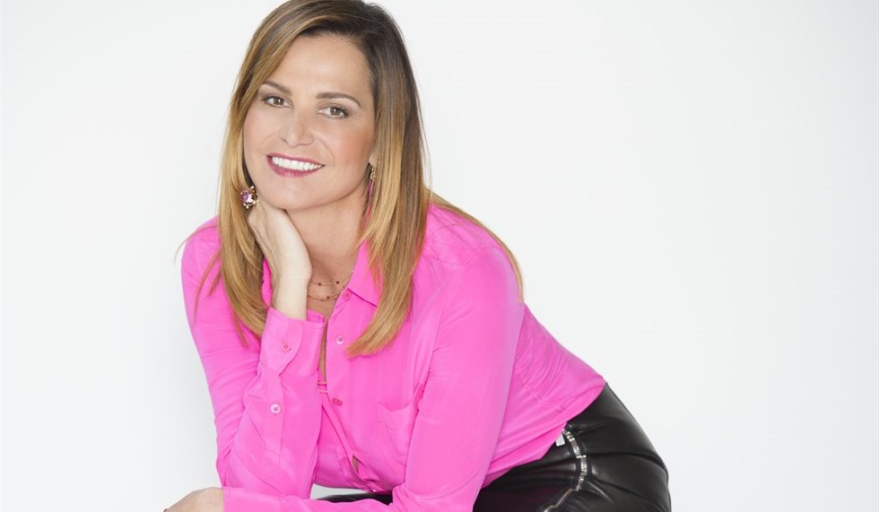 ISOLA DEI FAMOSI 2016: SIMONA VENTURA CONCORRENTE. E’ UFFICIALE