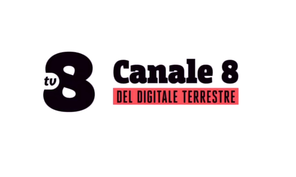 TV8: VIA LA “M” ANCHE DAL LOGO DEL CANALE 8